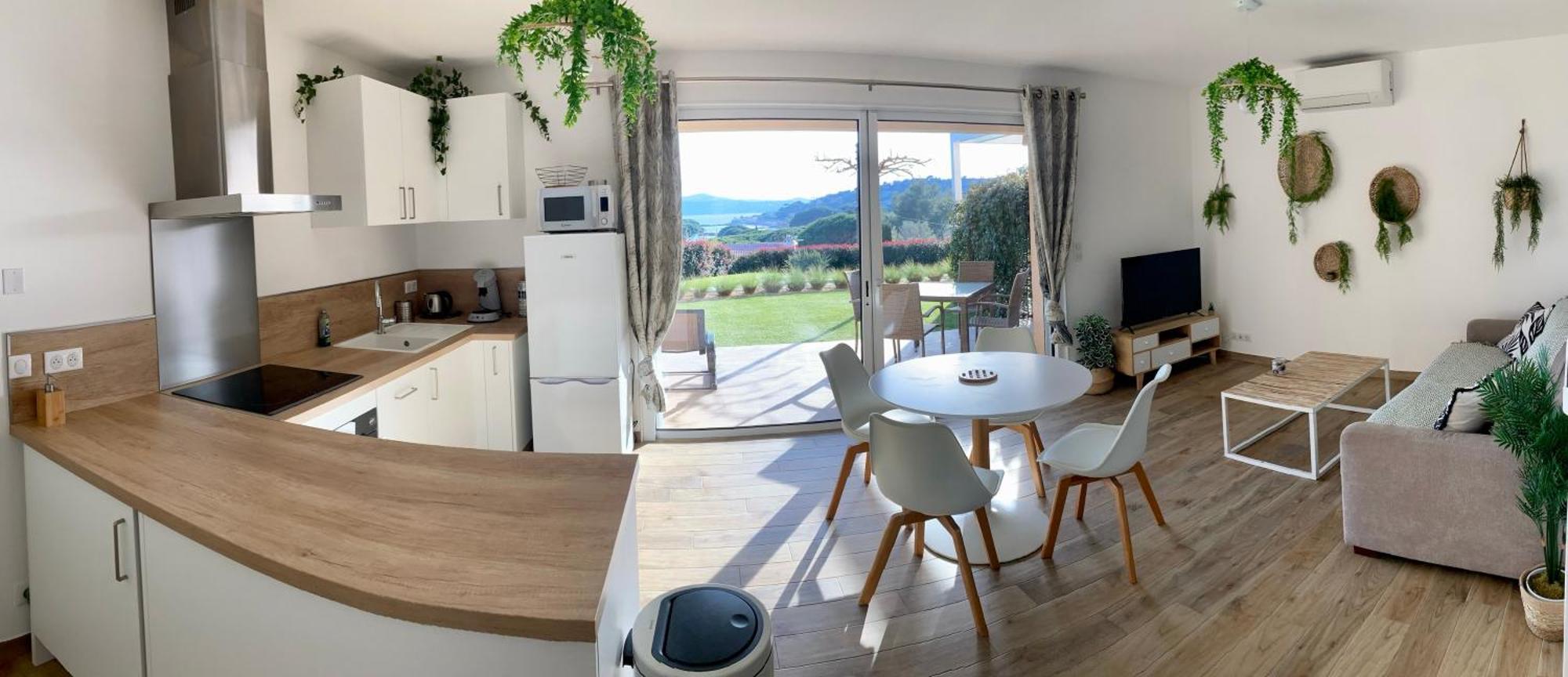 La Bastide Du Soleil Apartment Сен Максим Стая снимка