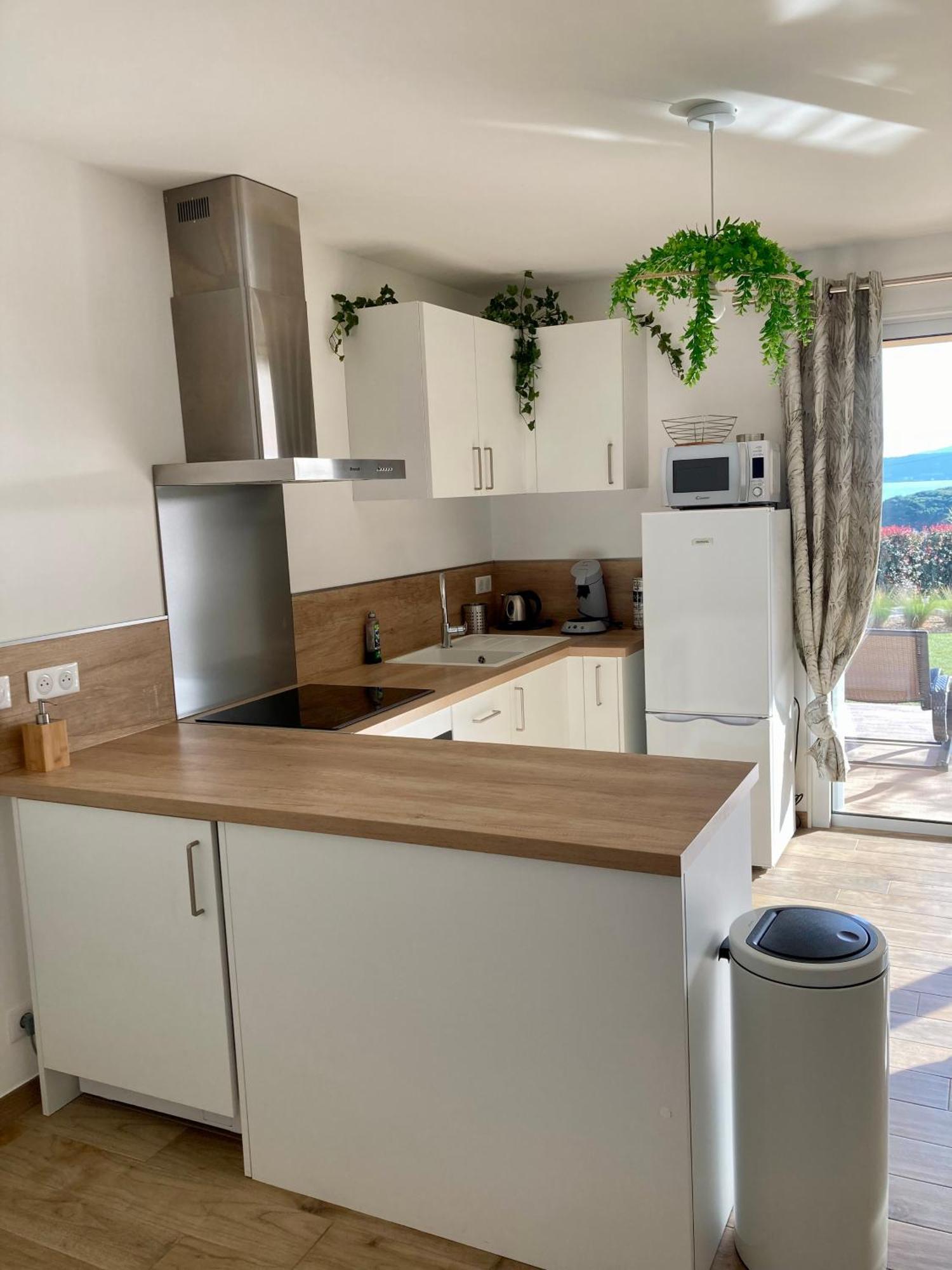 La Bastide Du Soleil Apartment Сен Максим Стая снимка